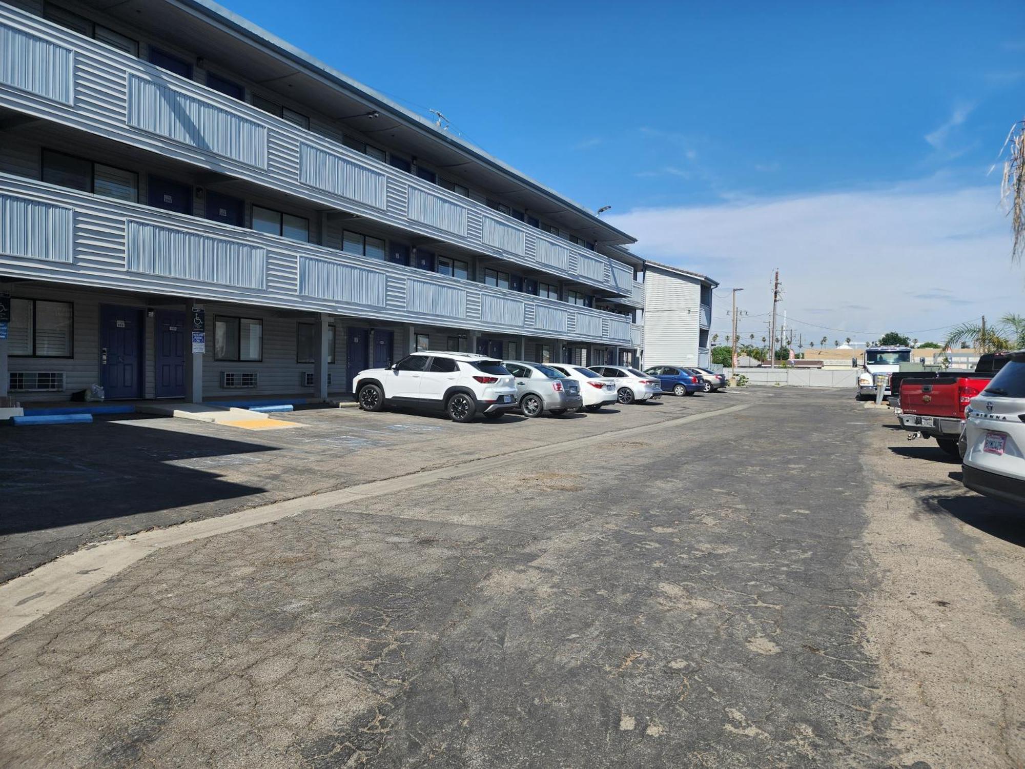 Budget Inn Corcoran Dış mekan fotoğraf